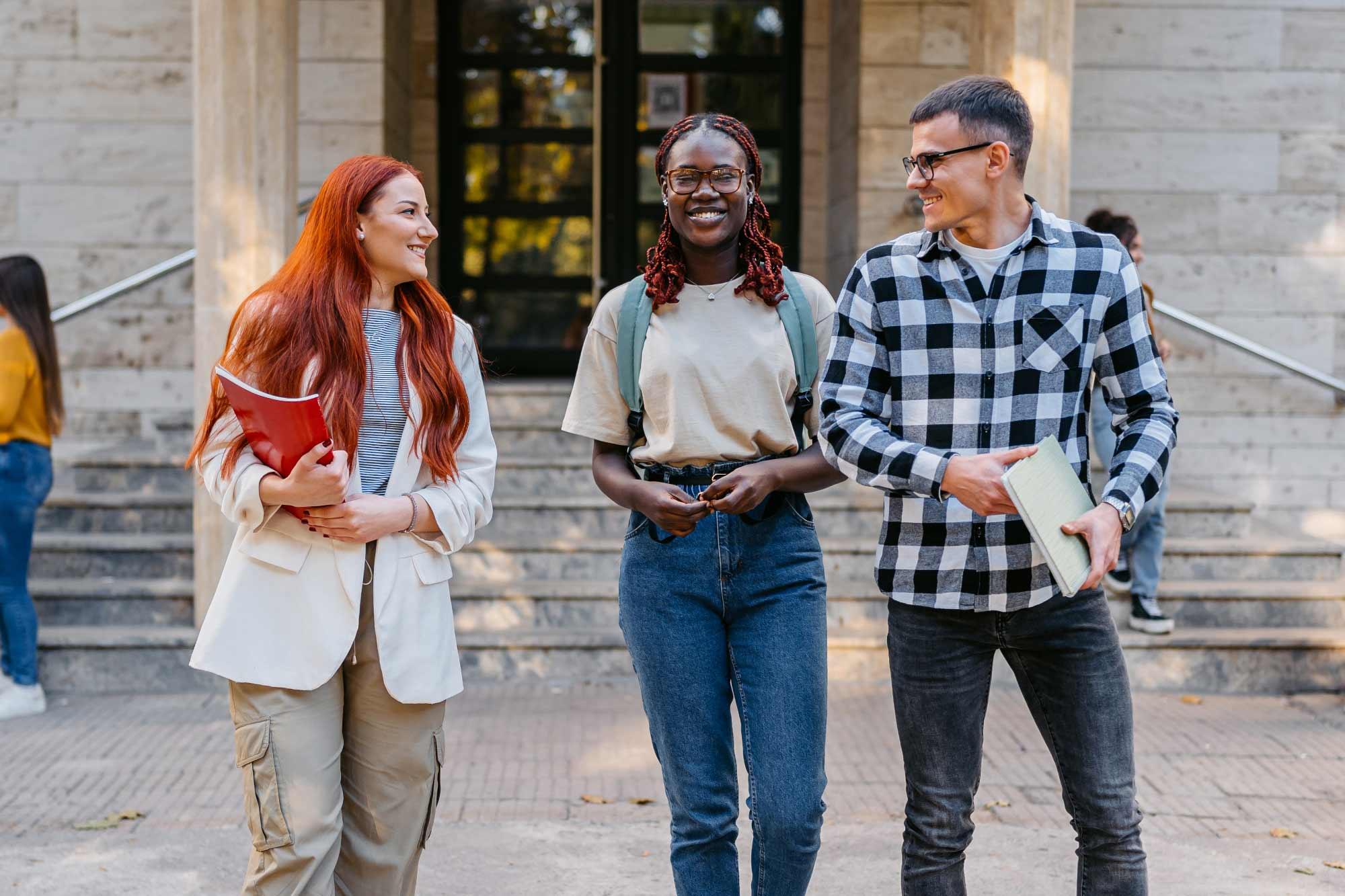 Étudiants préparant leur avenir